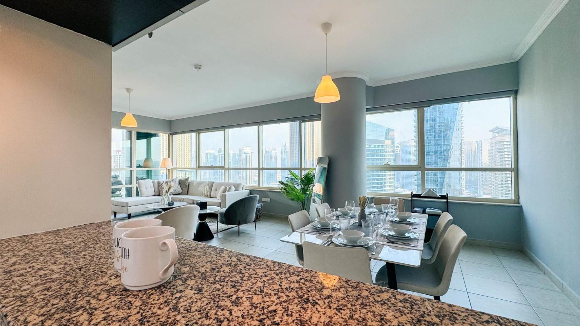 Jbr Marvel: 2br Marina Oasis - Prime Location! Apartment