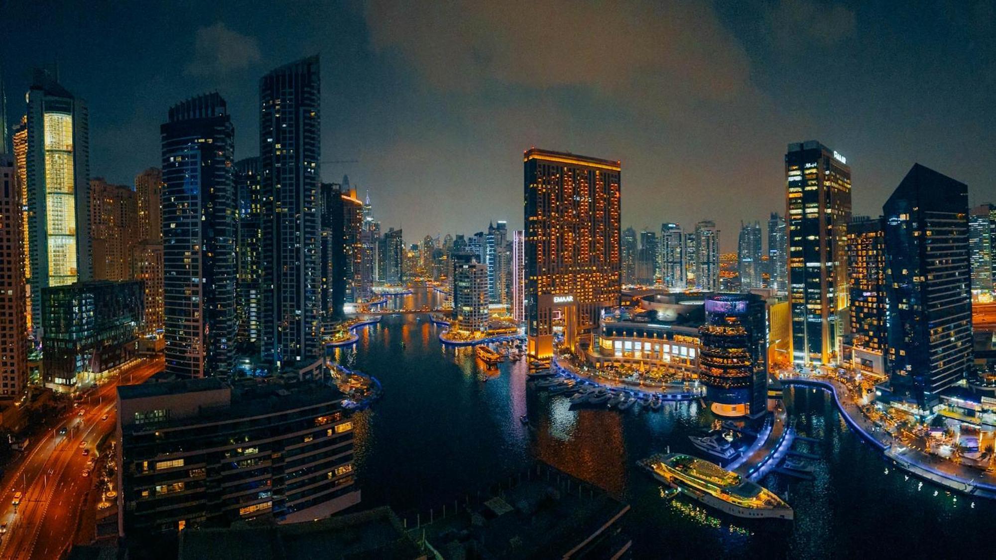 Apartment Jbr Marvel: 2br Marina Oasis - Prime Location!
