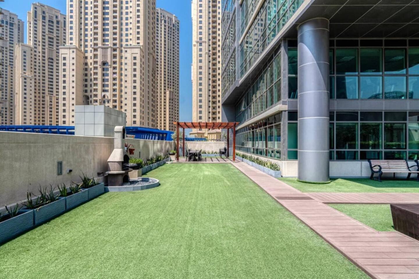 Jbr Marvel: 2br Marina Oasis - Prime Location! Apartment *