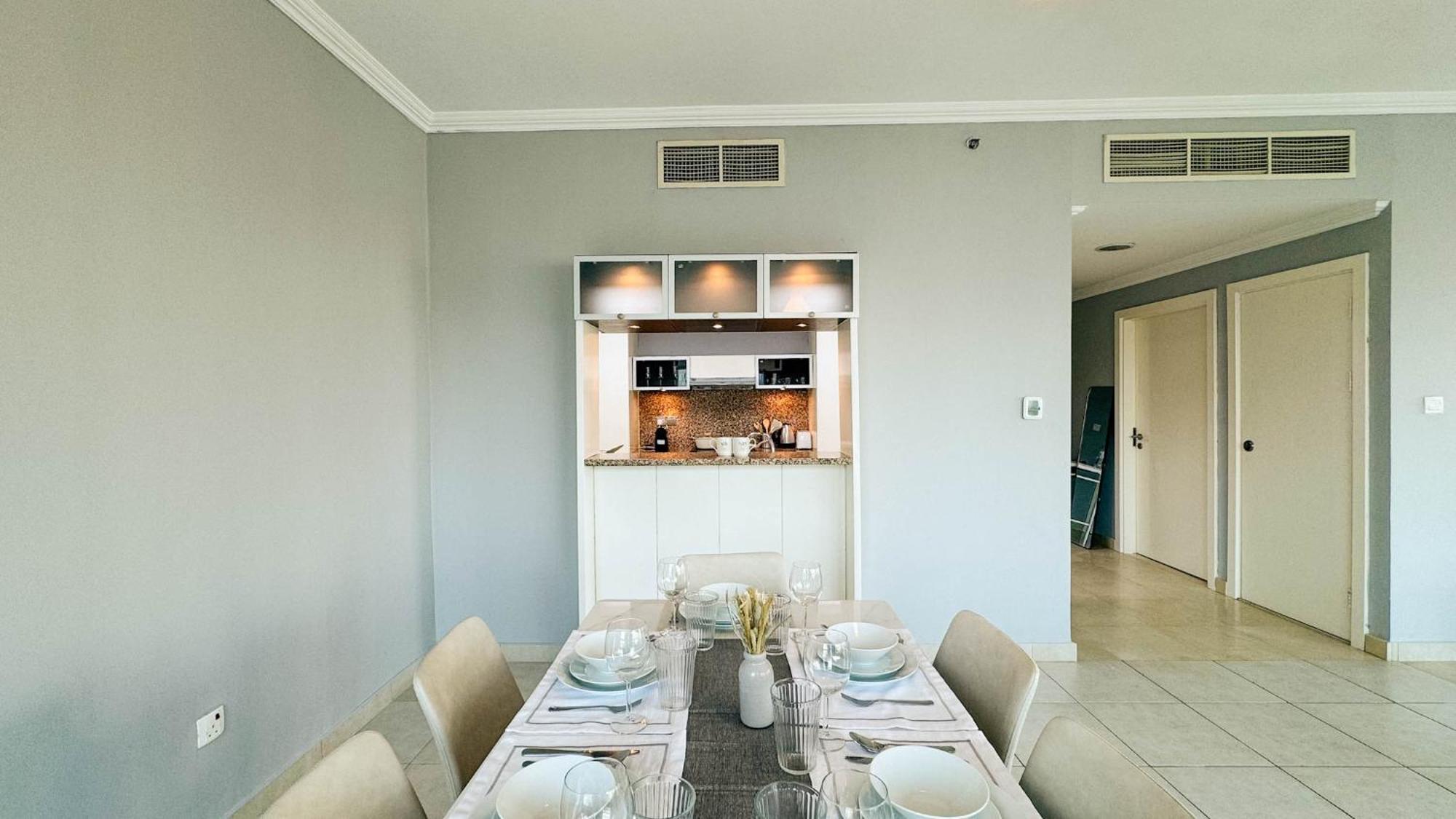 Jbr Marvel: 2br Marina Oasis - Prime Location! Apartment